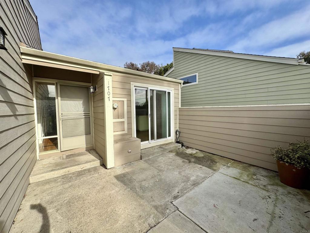 1707 Aldersgate Road Encinitas, CA 92024 - Photo 6 of 18