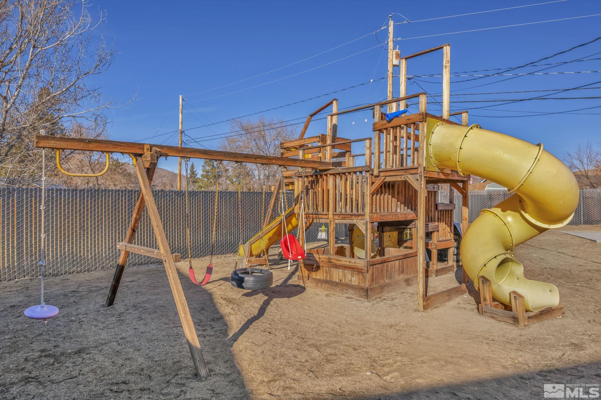 3760 Peregrine Circle Reno, NV 89508 - Photo 33 of 38 Photo 33