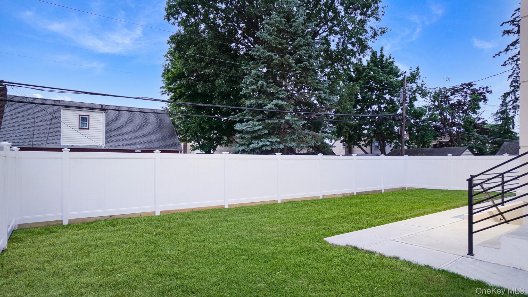 1630 Salem Road Valley Stream, NY 11580 - Photo 41 of 49