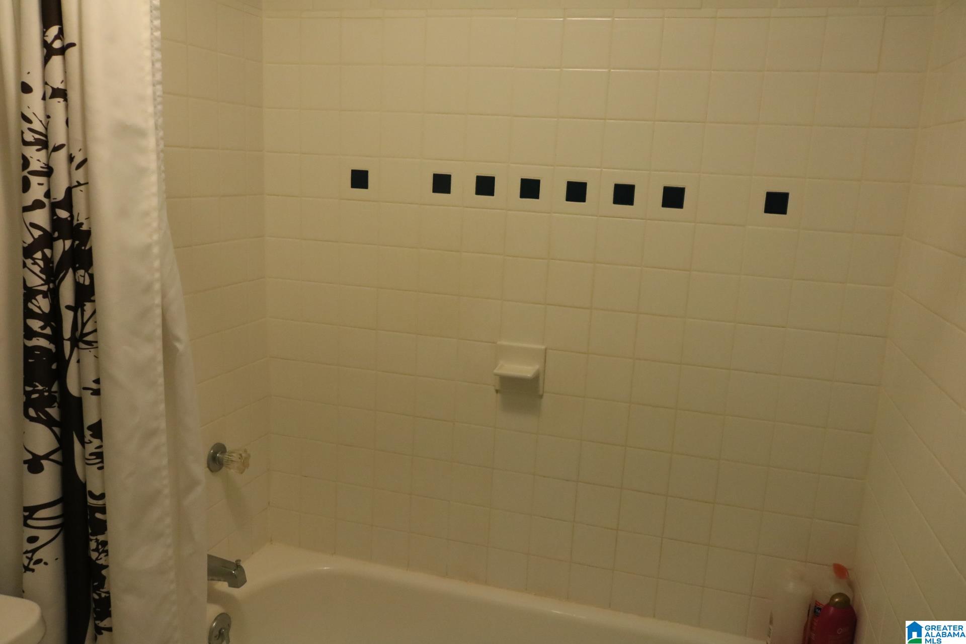 112 4th Way Pleasant Grove, AL 35127 - Photo 15 of 31
