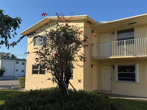 $1,495 | 1301 North 12th Court, Unit 4B, Hollywood, FL 33019