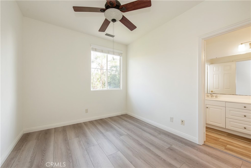 32 Sebastian Irvine, CA 92602 - Photo 15 of 51