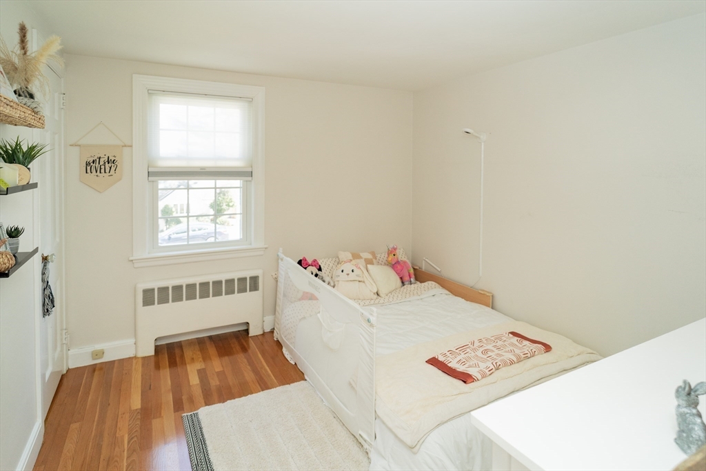 37 Locksley Road Lynnfield, MA 01940 - Photo 7 of 32 Gallery Image 7