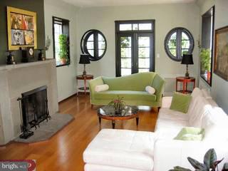 390 Mcclenaghan Mill Road Wynnewood, PA 19096 - Photo 2 of 6