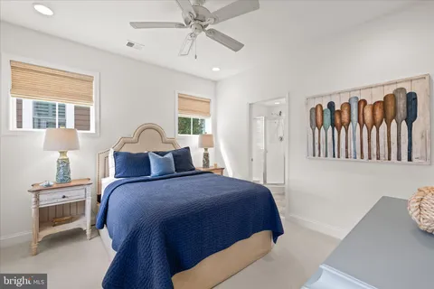 $1,325,000 | 33292 Marina Bay Circle, Millsboro, DE 19966