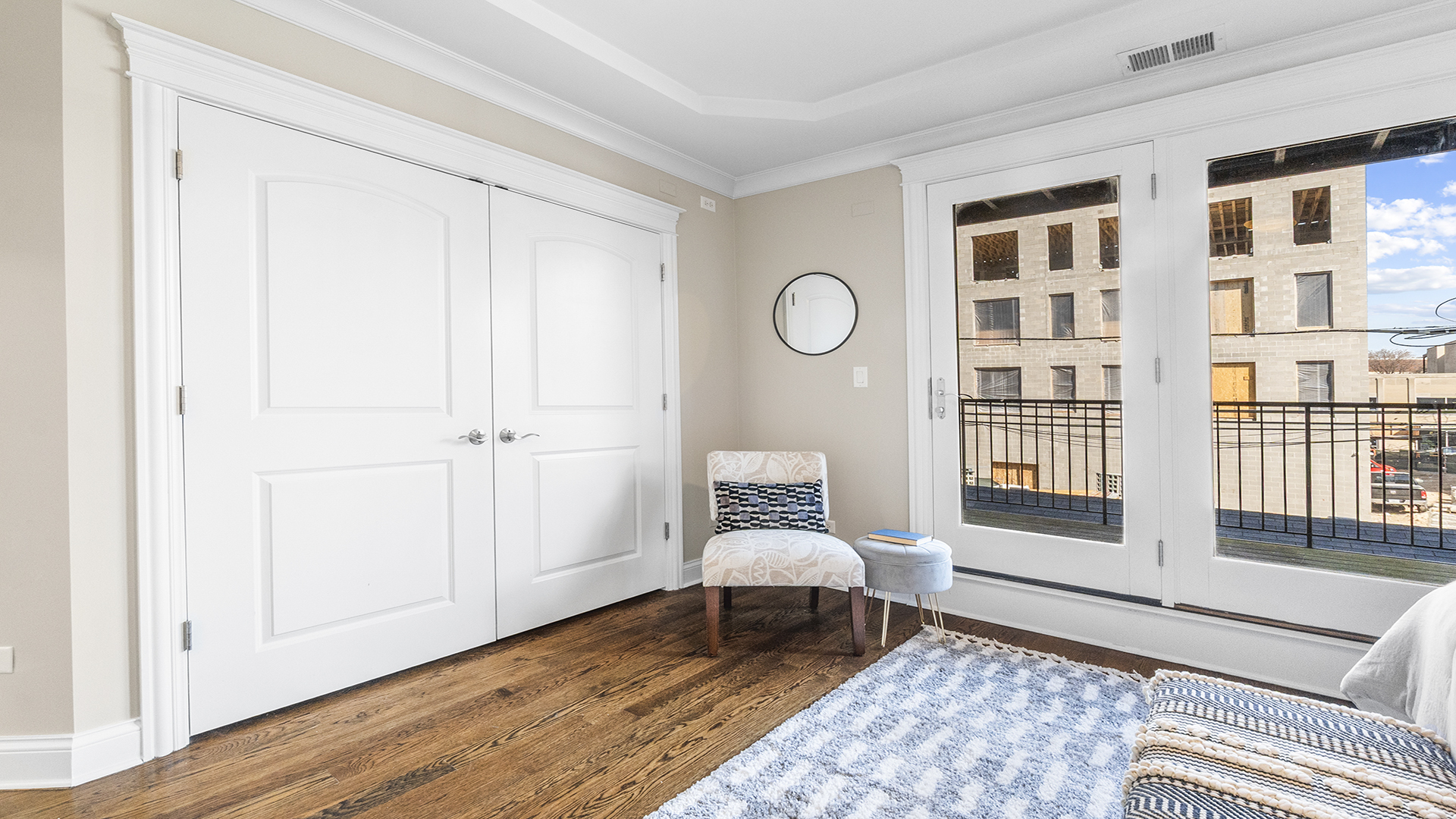 912 West Fletcher Street, Unit 2 Chicago, IL 60657 - Photo 23 of 29 a bedroom with furniture and a window