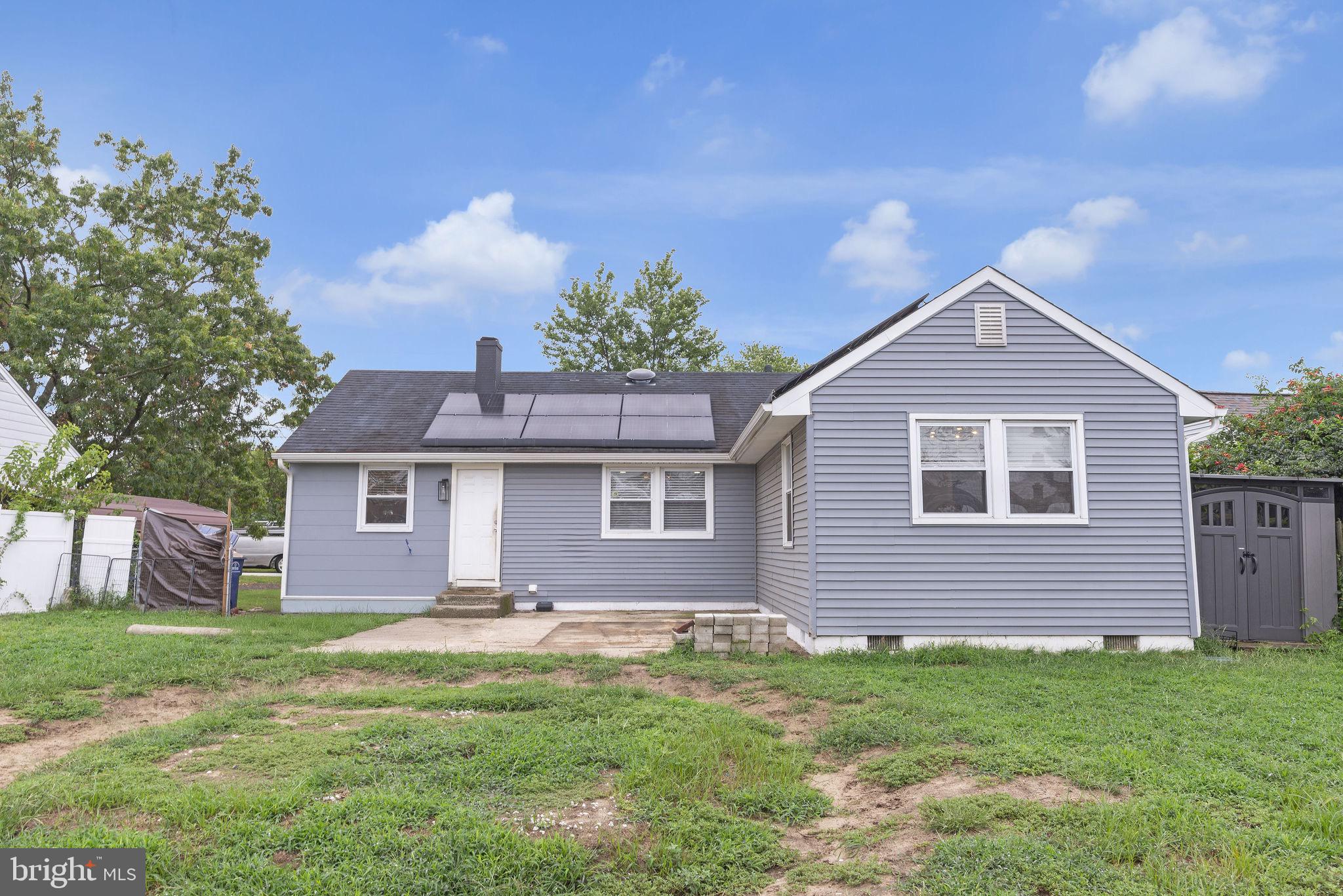 629 Polk Street Riverside, NJ 08075 - Photo 29 of 42 a front view of a house with a garden