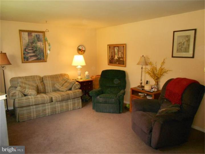 3023 Finland Road Pennsburg, PA 18073 - Photo 12 of 15 Living Room