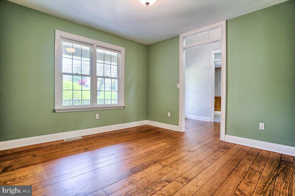 467 Old Stage Road Lewisberry, PA 17339 - Photo 13 of 44 First floor office