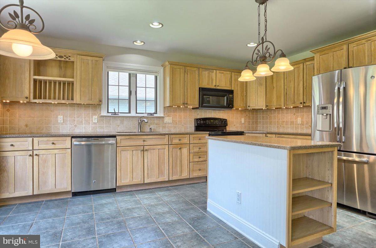 467 Old Stage Road Lewisberry, PA 17339 - Photo 16 of 44 Gallery Image 16