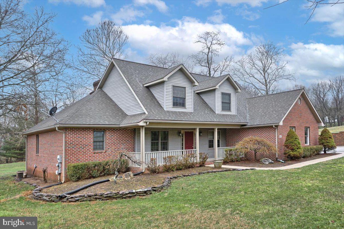 467 Old Stage Road Lewisberry, PA 17339 - Photo 4 of 44 Gallery Image 4