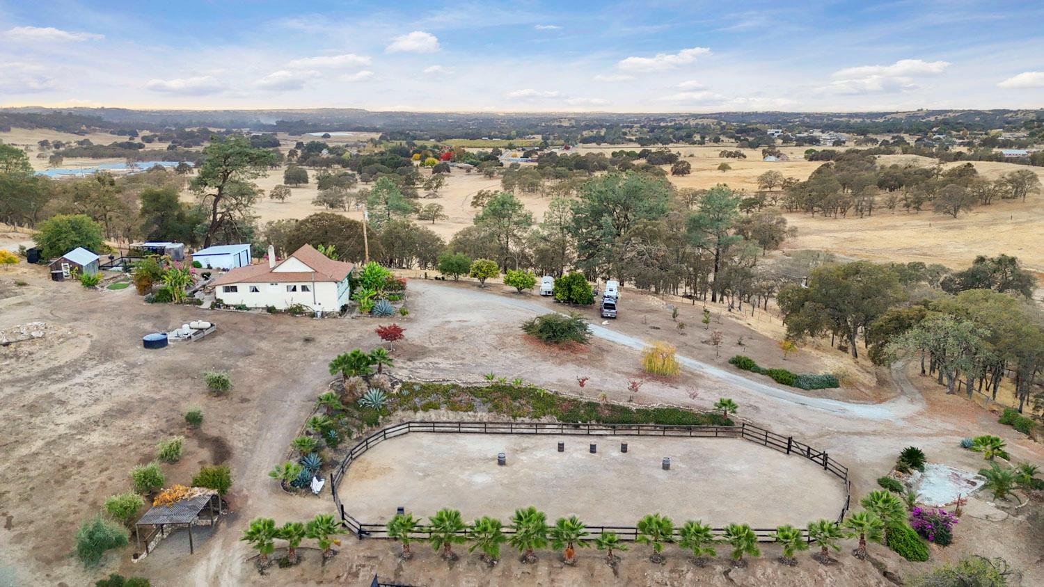 178 Carmel Road Burson, CA 95225 - Photo 4 of 67