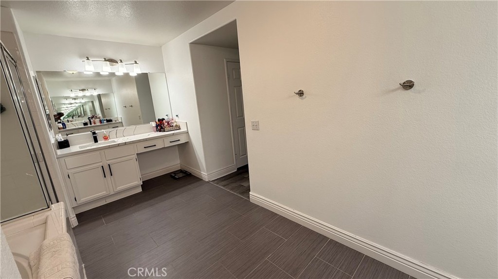 17289 Woodentree Lane Riverside, CA 92503 - Photo 31 of 46 Gallery Image 31