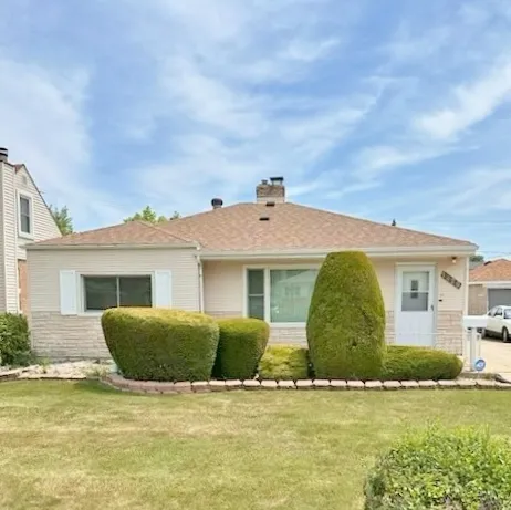 $239,900 | 1429 North Wolf Road, Berkeley, IL 60163