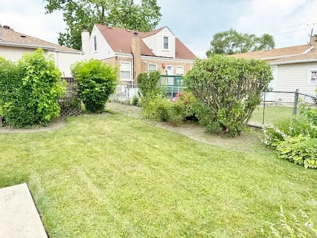 $239,900 | 1429 North Wolf Road, Berkeley, IL 60163