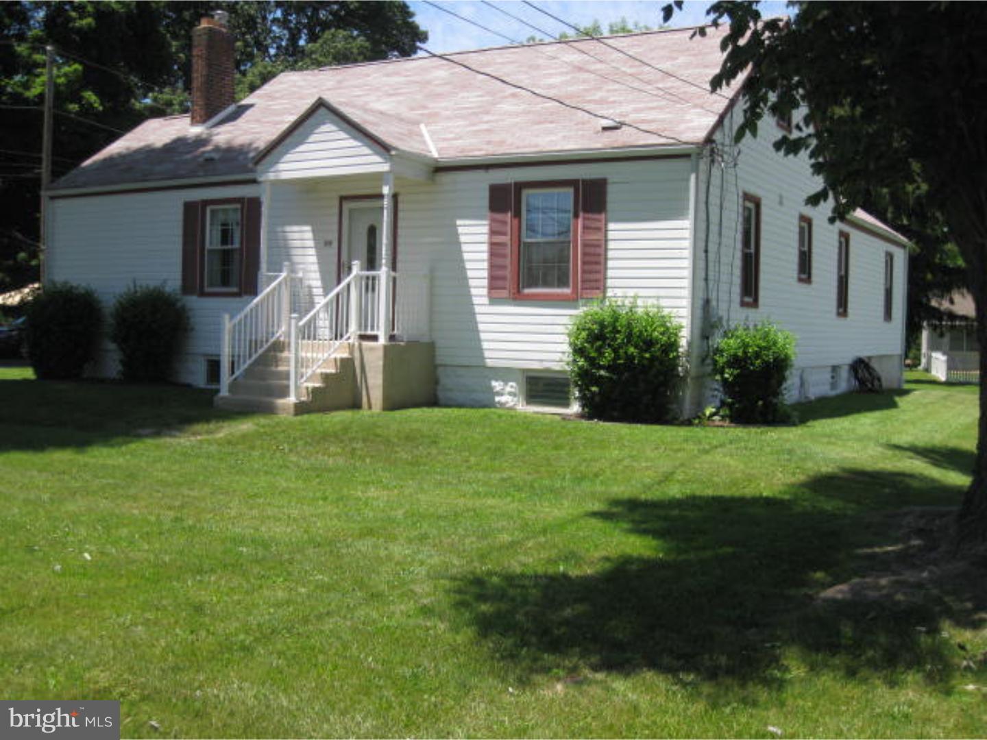 368 Ruth Avenue Aston, PA 19014 - Photo 1 of 25 Exterior Front