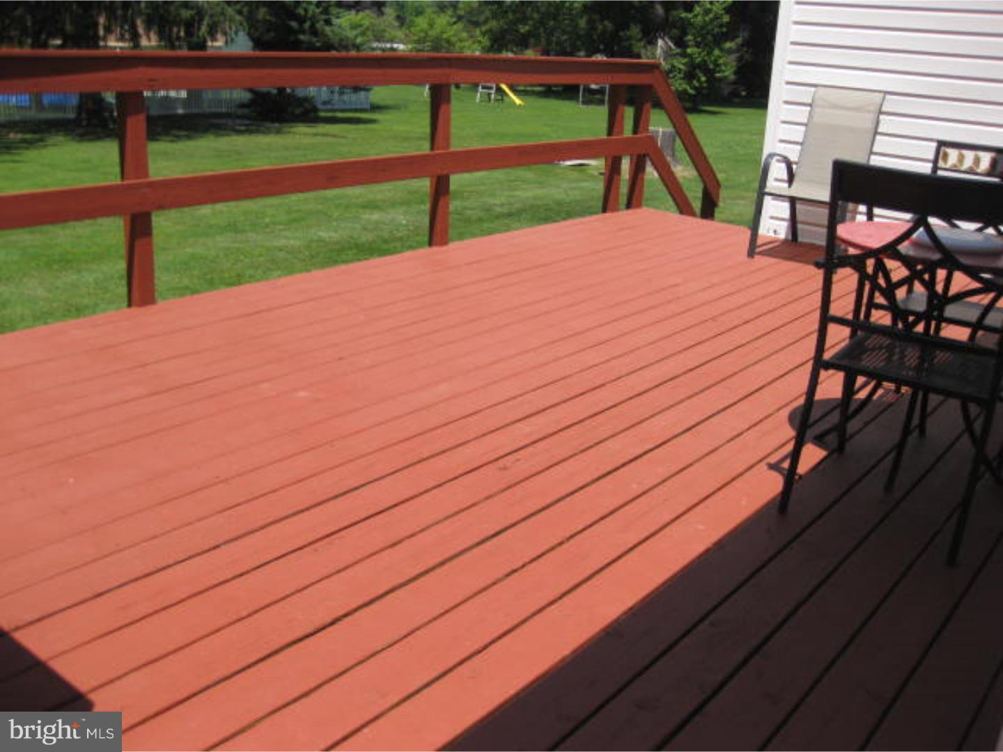 368 Ruth Avenue Aston, PA 19014 - Photo 8 of 25 Deck