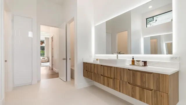 $40,000 | 17400 Rosella Road, Boca Raton, FL 33496