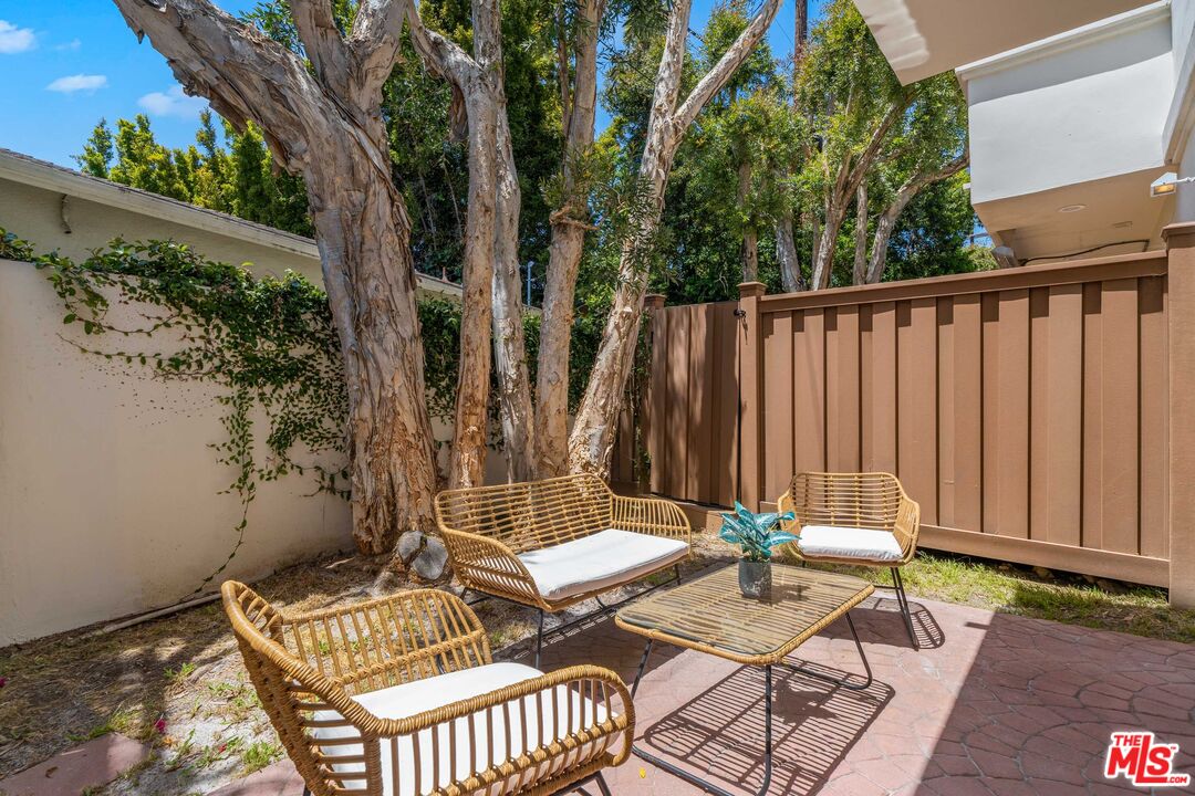 1663 Malcolm Avenue, Unit 103 Los Angeles, CA 90024 - Photo 18 of 45