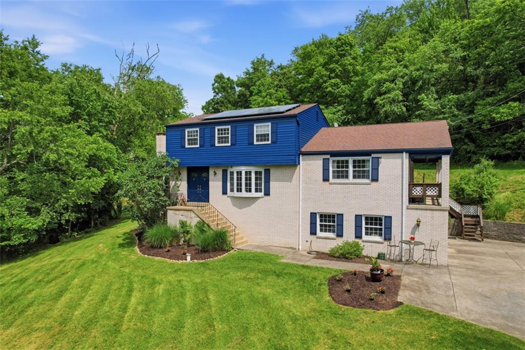 122 Grove Hill Road Baden, PA 15005 - Photo 5 of 49