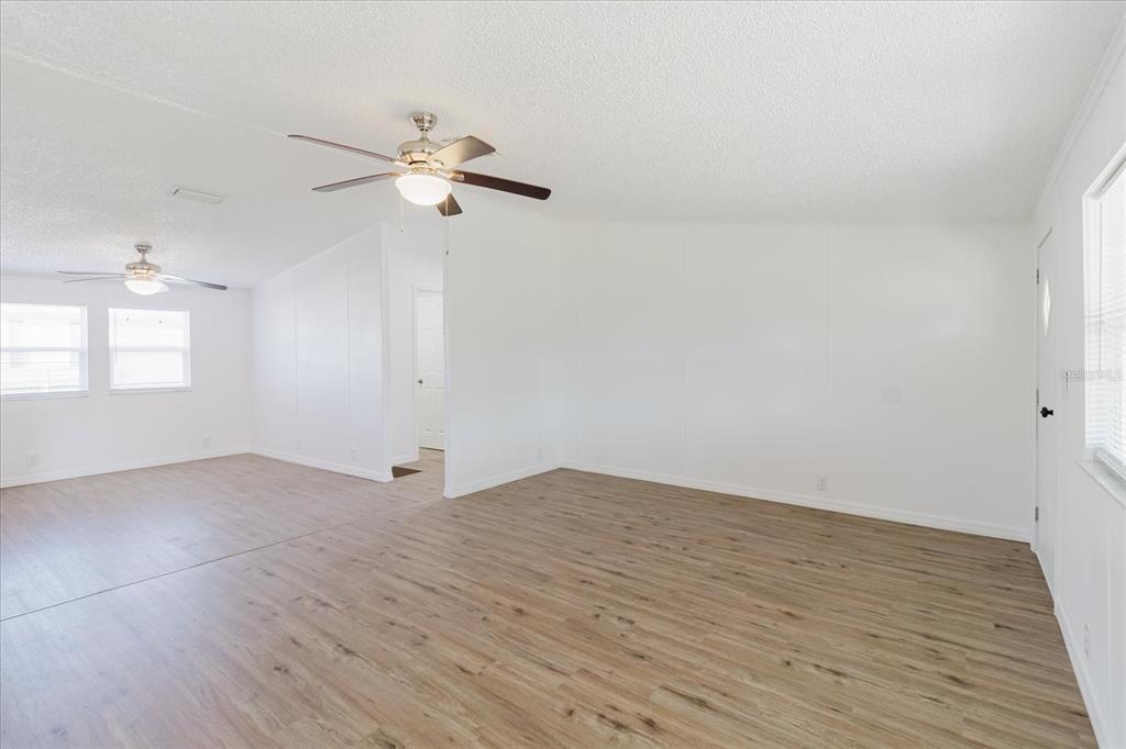 15401 Nava Street Hudson, FL 34667 - Photo 11 of 41