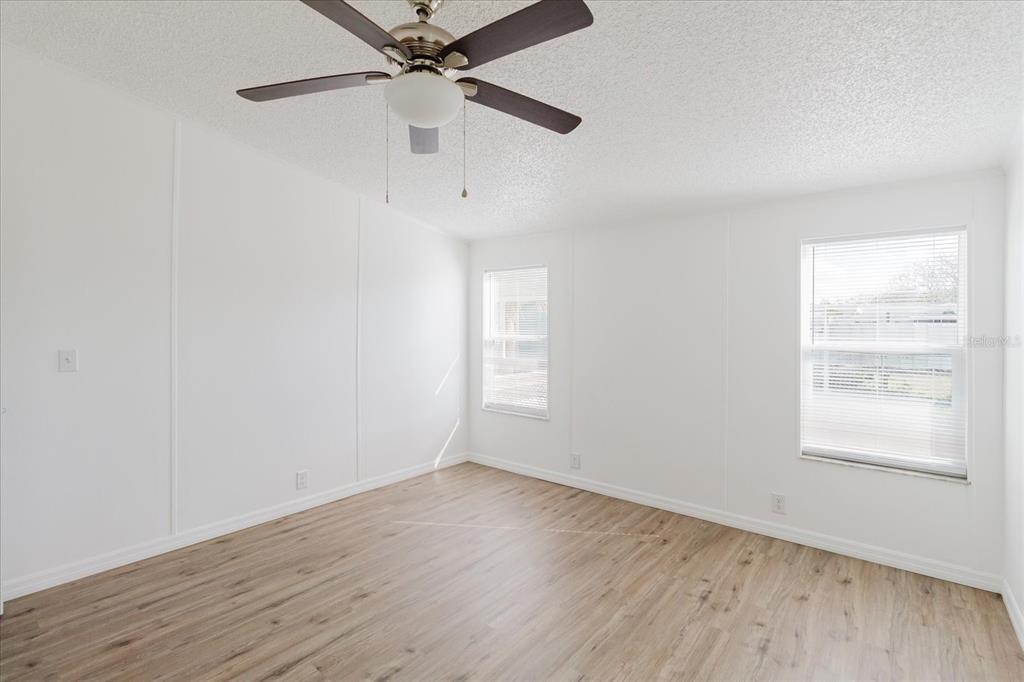 15401 Nava Street Hudson, FL 34667 - Photo 21 of 41