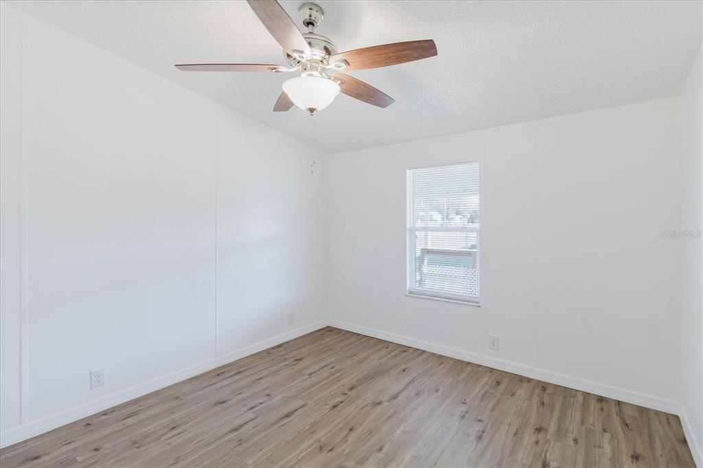 15401 Nava Street Hudson, FL 34667 - Photo 26 of 41