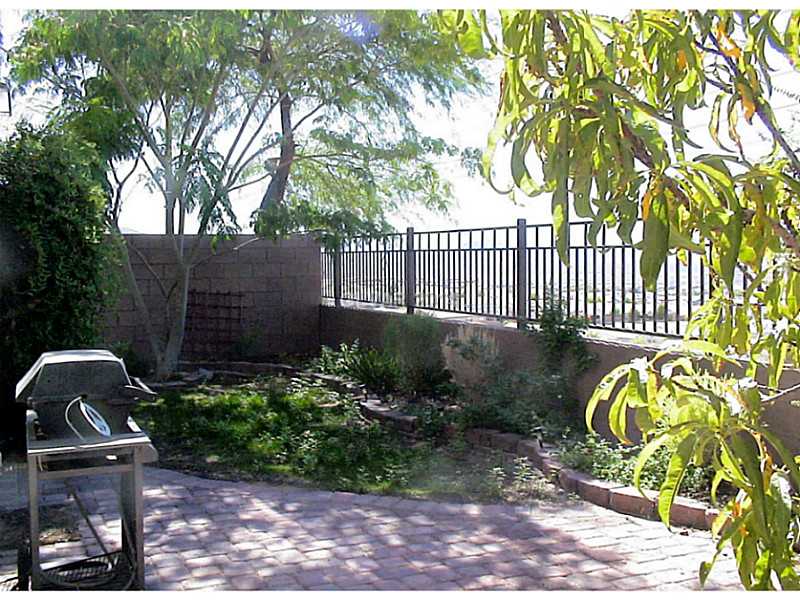 2460 Rue Bienville Way Henderson, NV 89044 - Photo 14 of 25 Property Photo.