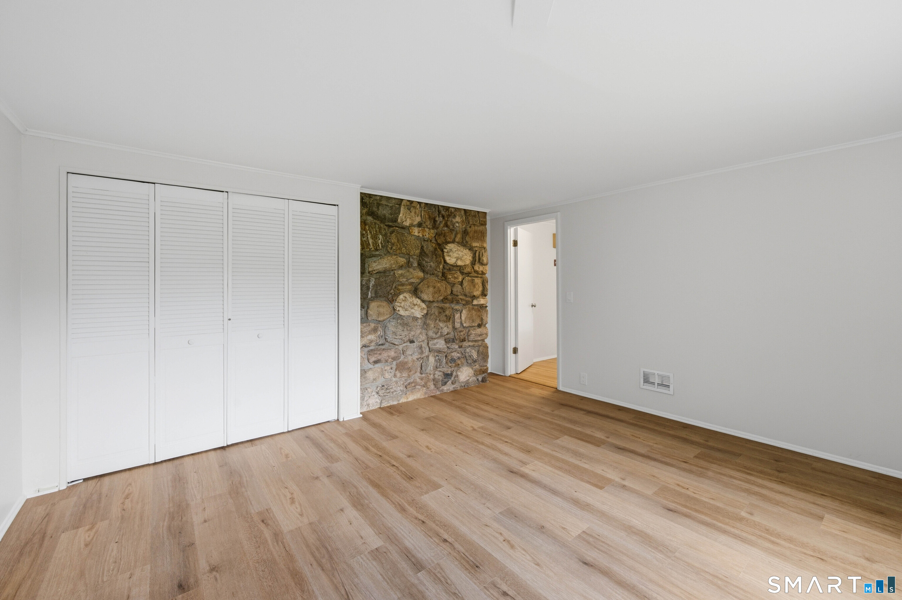 5 Lilac Lane Brookfield, CT 06804 - Photo 13 of 27