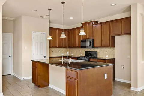 $495,000 | 676 Rusk Road, Round Rock, TX 78665