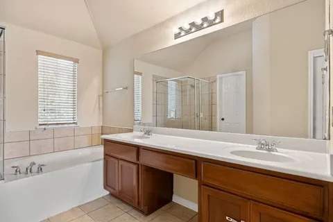 $495,000 | 676 Rusk Road, Round Rock, TX 78665