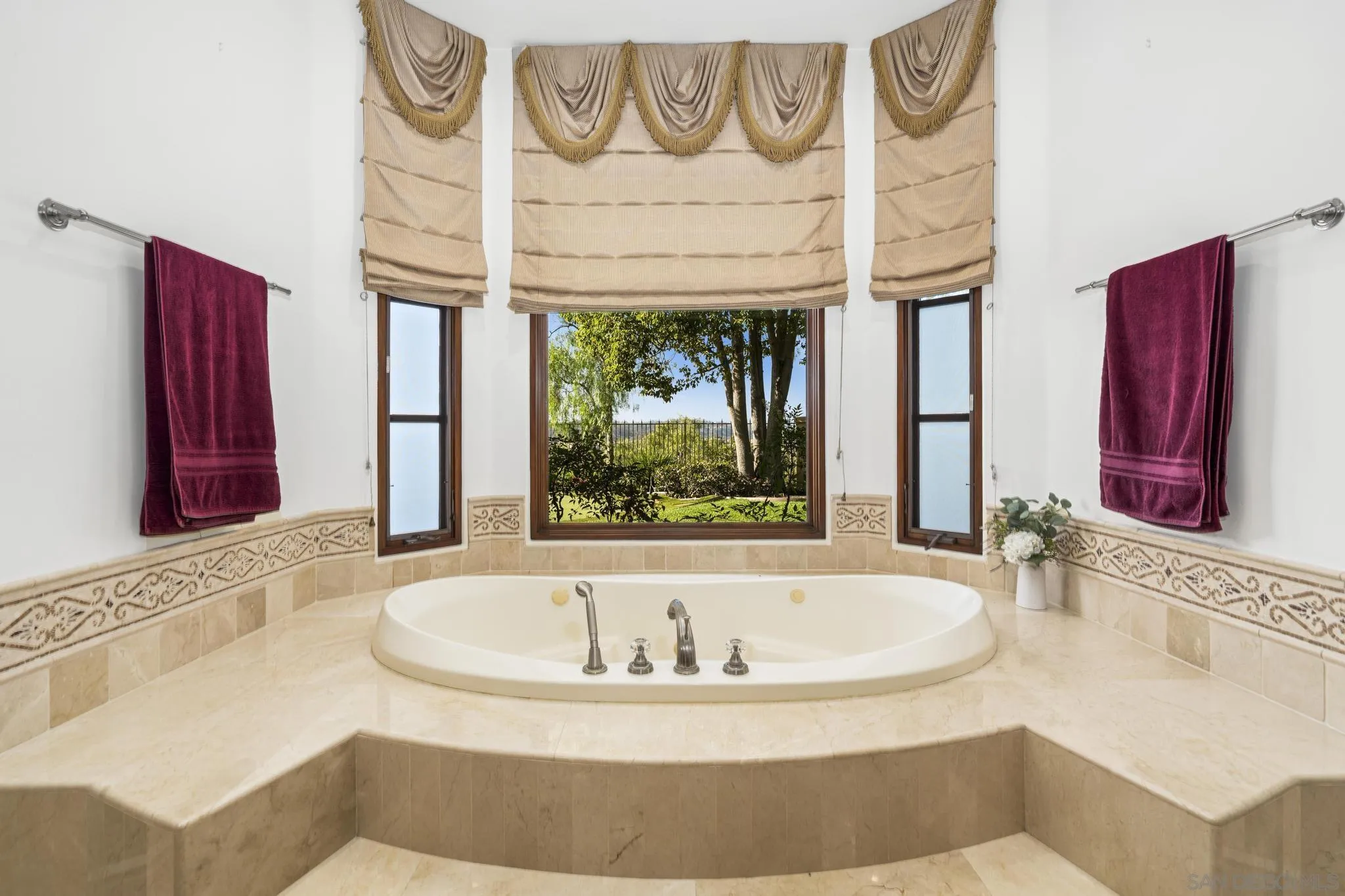 4690 Rancho Del Mar Trail San Diego, CA 92130 - Photo 16 of 64