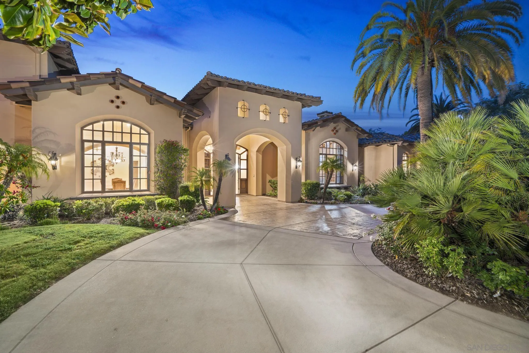 4690 Rancho Del Mar Trail San Diego, CA 92130 - Photo 3 of 64