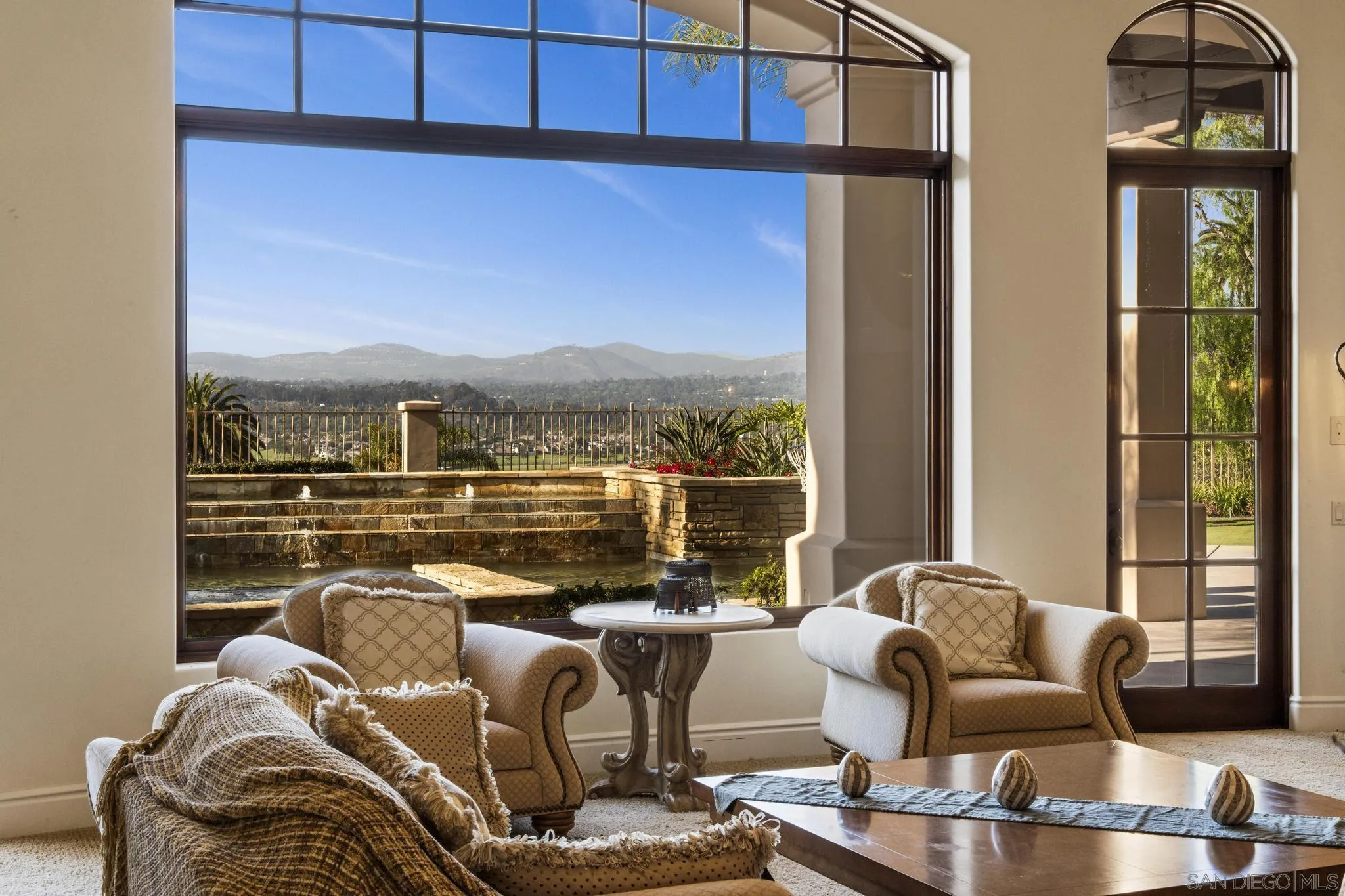 4690 Rancho Del Mar Trail San Diego, CA 92130 - Photo 9 of 64