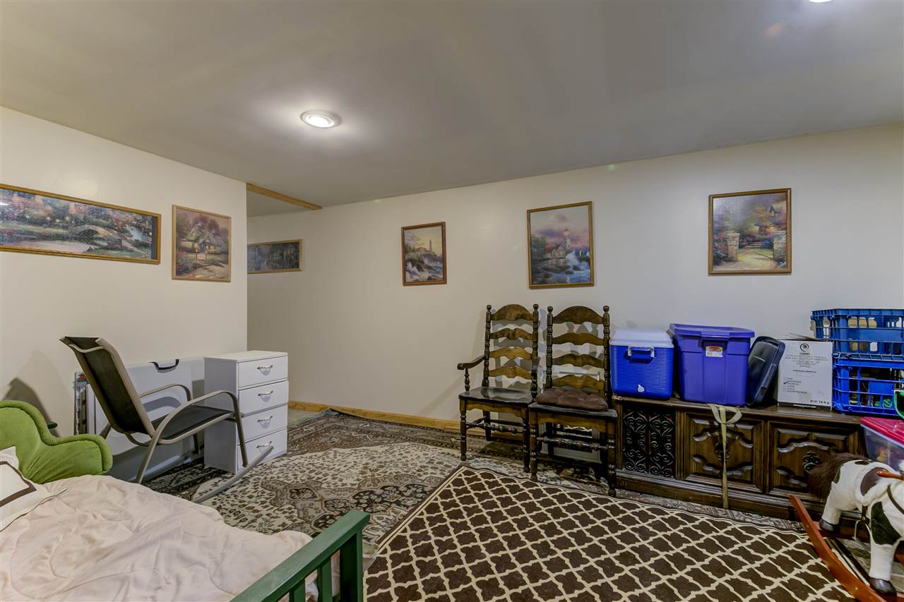21 Axams Road Conway, NH 03818 - Photo 23 of 33