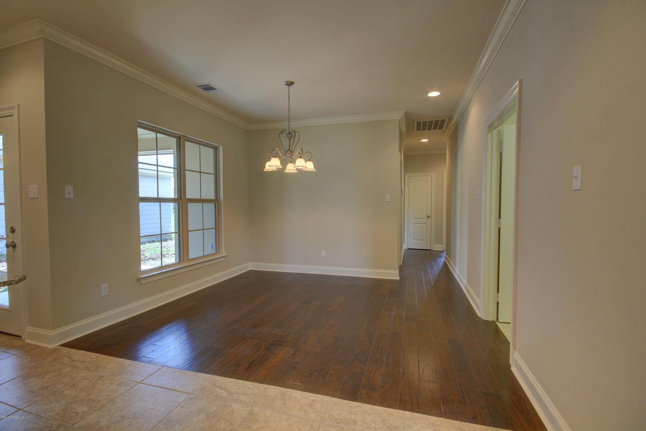 914 Russo Road New Iberia, LA 70563 - Photo 13 of 26 s__22