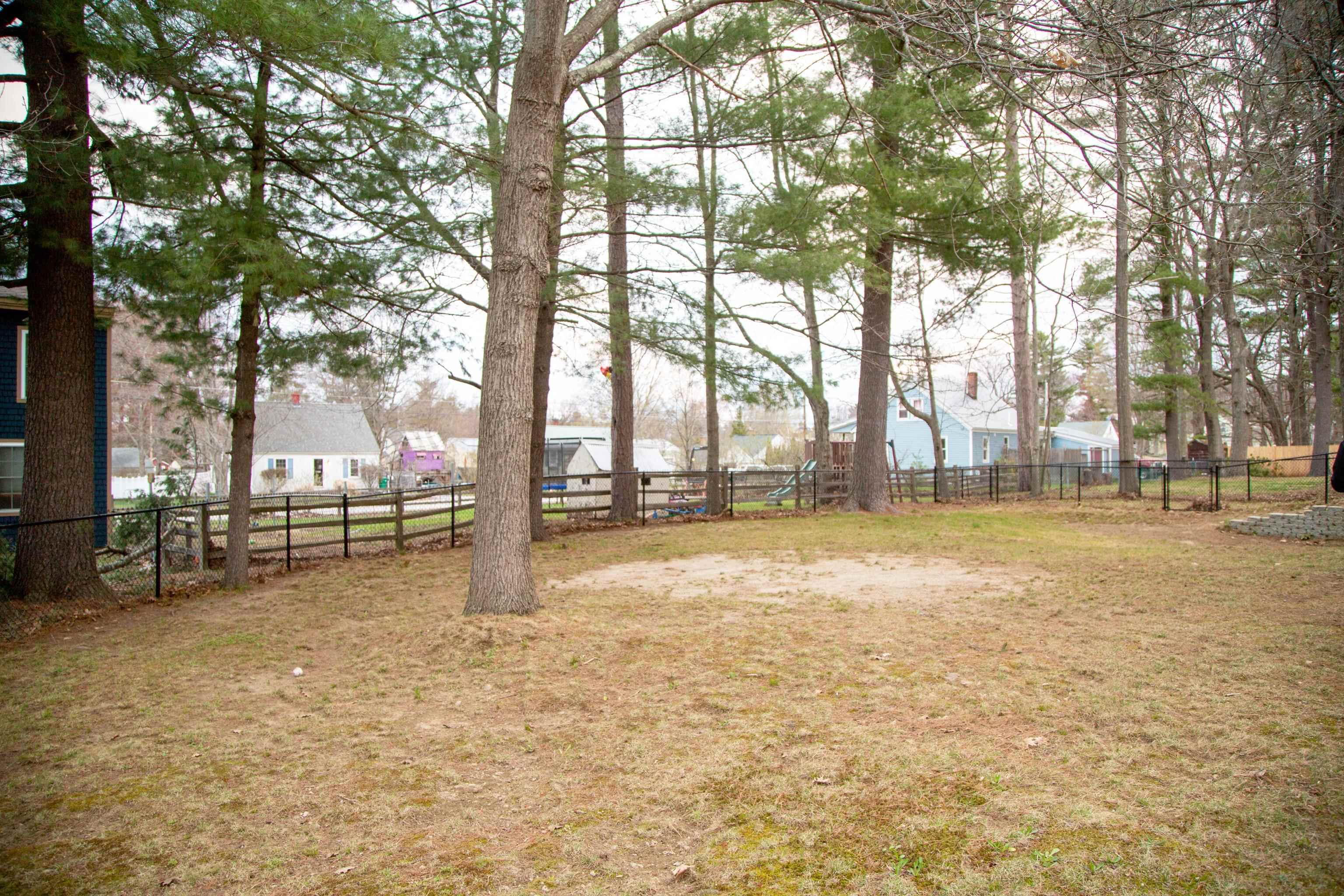 43 Dodge Street Rochester, NH 03867 - Photo 36 of 38