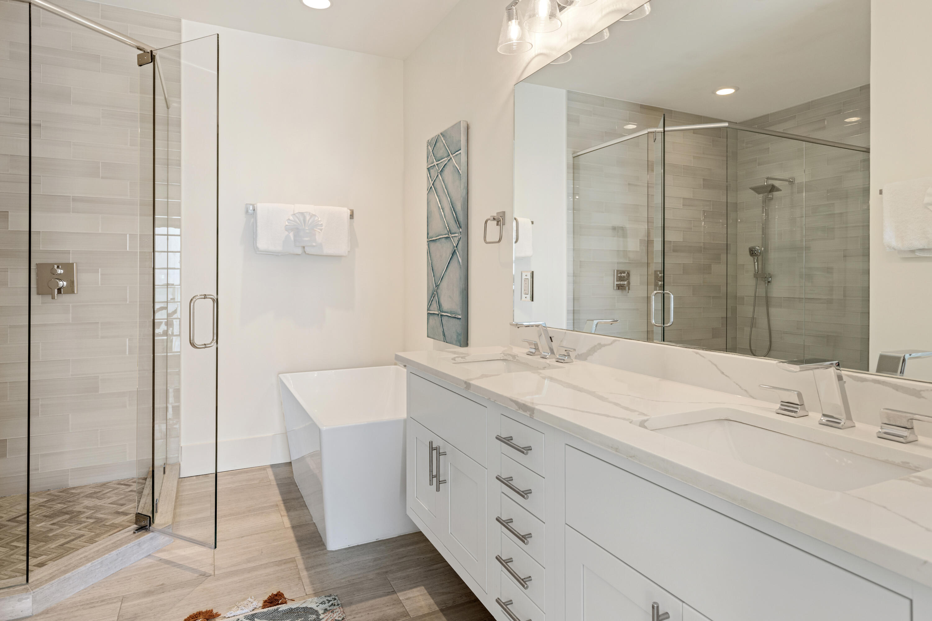 17647 Front Beach Road Panama City Beach, FL 32413 - Photo 26 of 60 Primary Bathroom