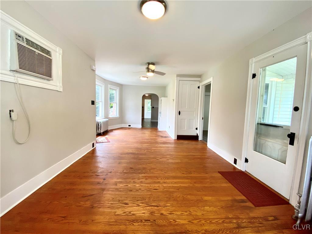 127 Sanders Road Pen Argyl, PA 18072 - Photo 5 of 15 Gallery Image 5