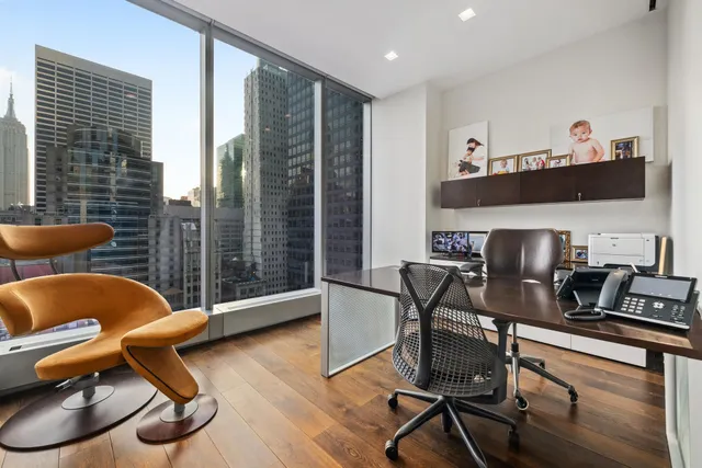 $5,500,000 | 50 West 47th Street, Unit 1808 | Midtown Central