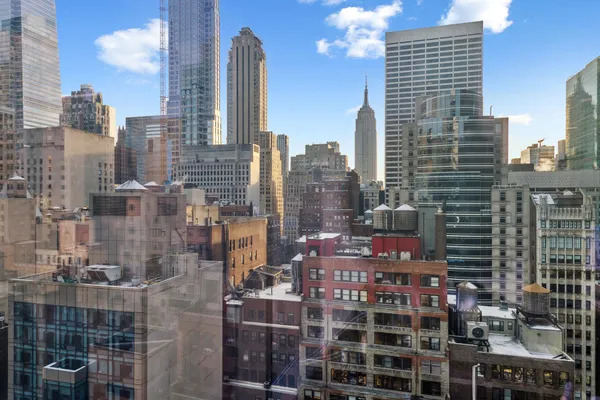 $5,500,000 | 50 West 47th Street, Unit 1808 | Midtown Central