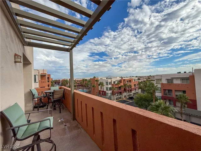 $1,780 | 63 East Agate Avenue, Unit 509, Las Vegas, NV 89123