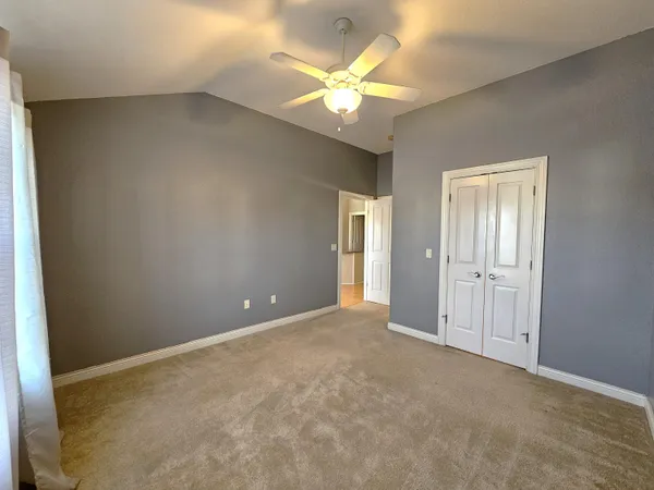 $1,950 | 1850 Stoney Lane, Unit 419, Slinger, WI 53086