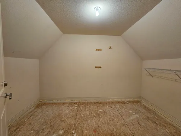 $1,950 | 1850 Stoney Lane, Unit 419, Slinger, WI 53086