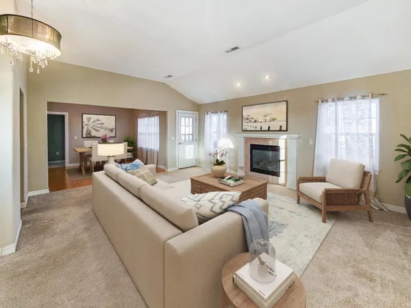 $1,950 | 1850 Stoney Lane, Unit 419, Slinger, WI 53086