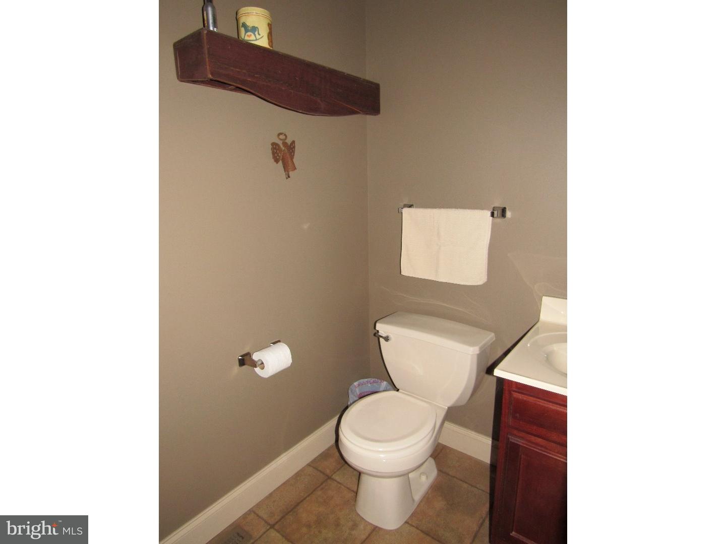 262 Ridge Road Telford, PA 18969 - Photo 11 of 25 Half Bath