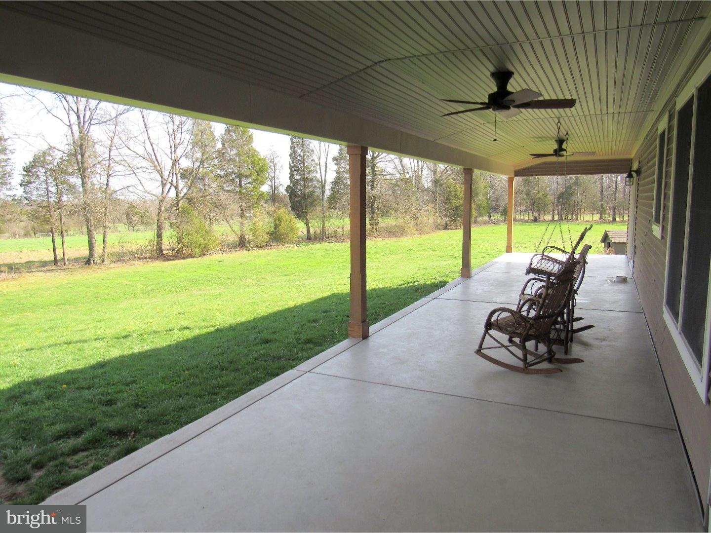 262 Ridge Road Telford, PA 18969 - Photo 21 of 25 Porch