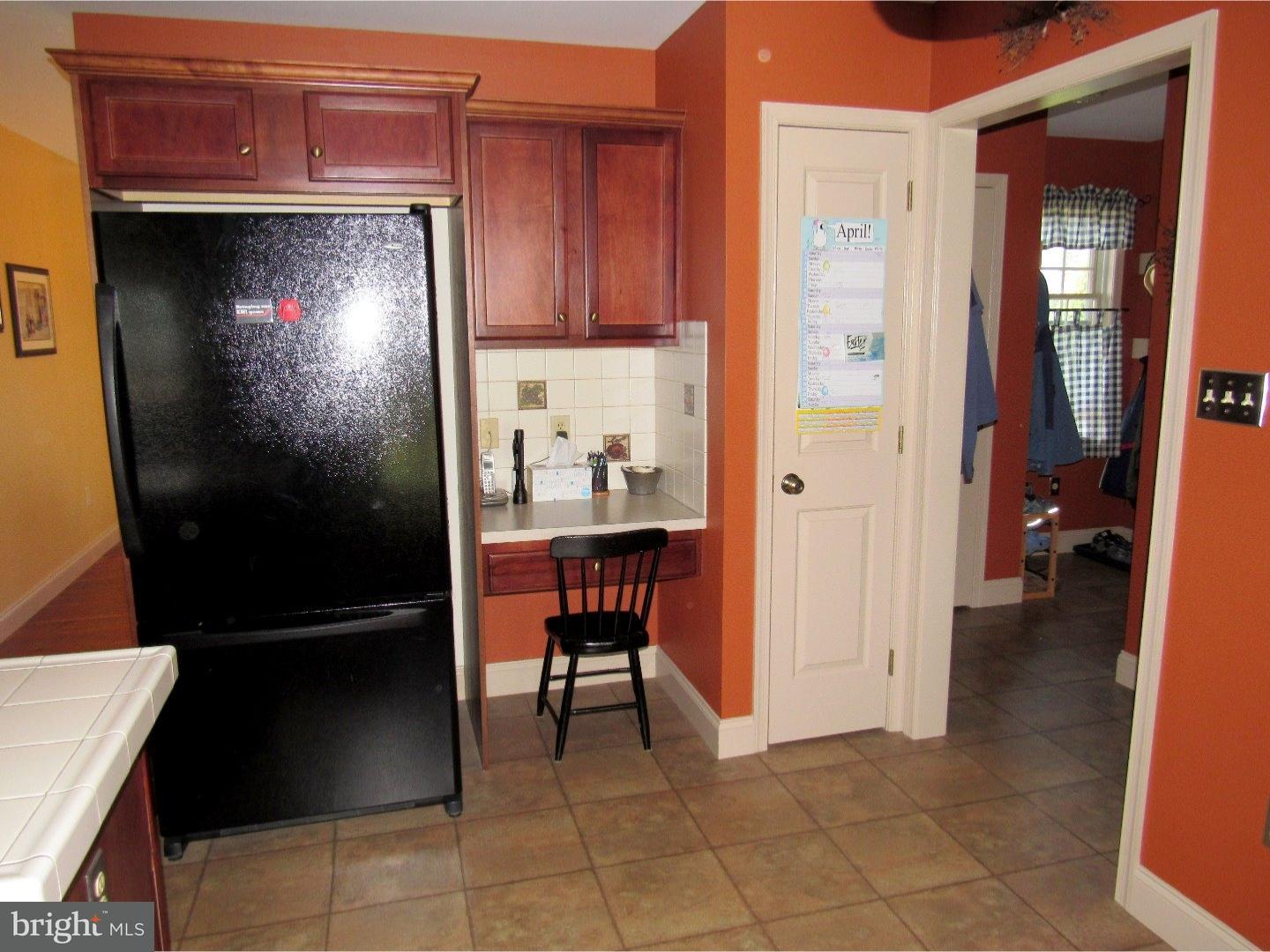 262 Ridge Road Telford, PA 18969 - Photo 8 of 25 Kitchen