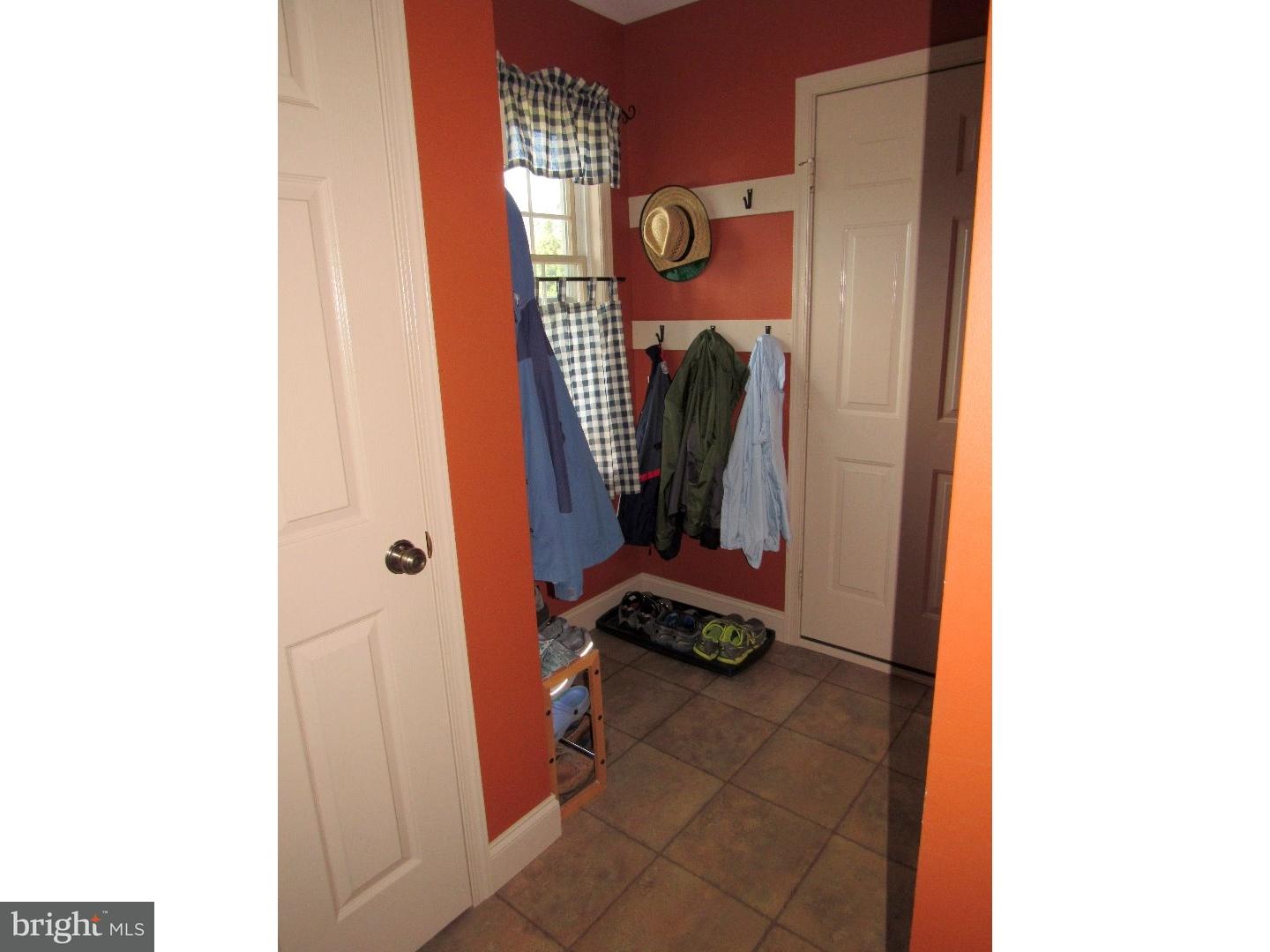 262 Ridge Road Telford, PA 18969 - Photo 9 of 25 Mud Room