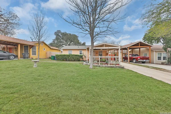 $1,125 | 106 Waugh Street, San Antonio, TX 78223